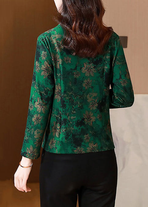 Sophisticated Shirt with a Clean Classic Look