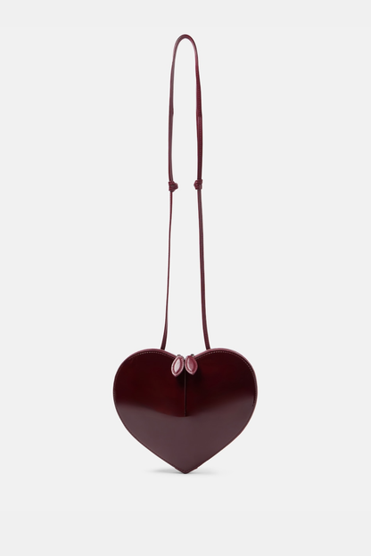 Effortlessly Elegant Bag with a Timeless Design