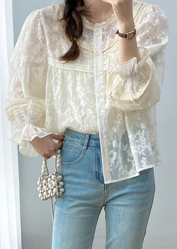 Well Tailored Shirt with a Graceful Silhouette