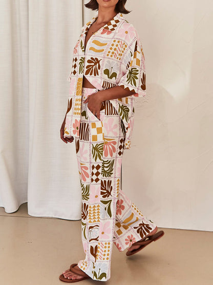 Classic Vintage Pants with a Flattering Fit
