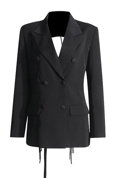 Gracefully Styled Garment for Any Occasion