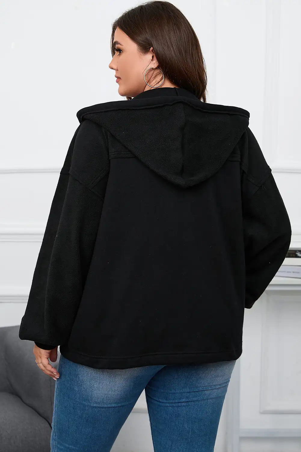 Beautifully Finished Jacket in a Timeless Design