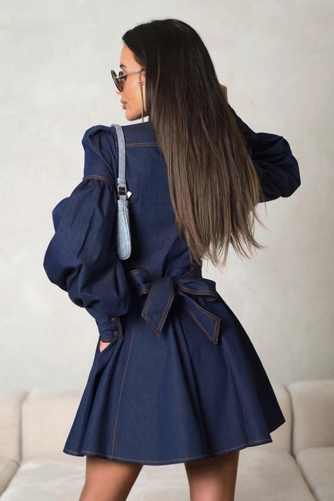 Beautifully Finished Dress in a Timeless Design