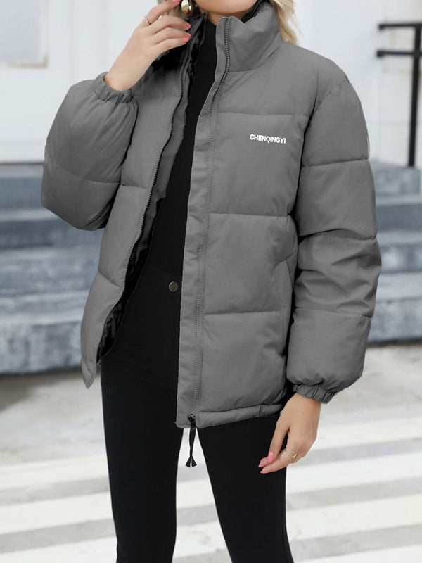 Well Tailored Coat with a Graceful Silhouette