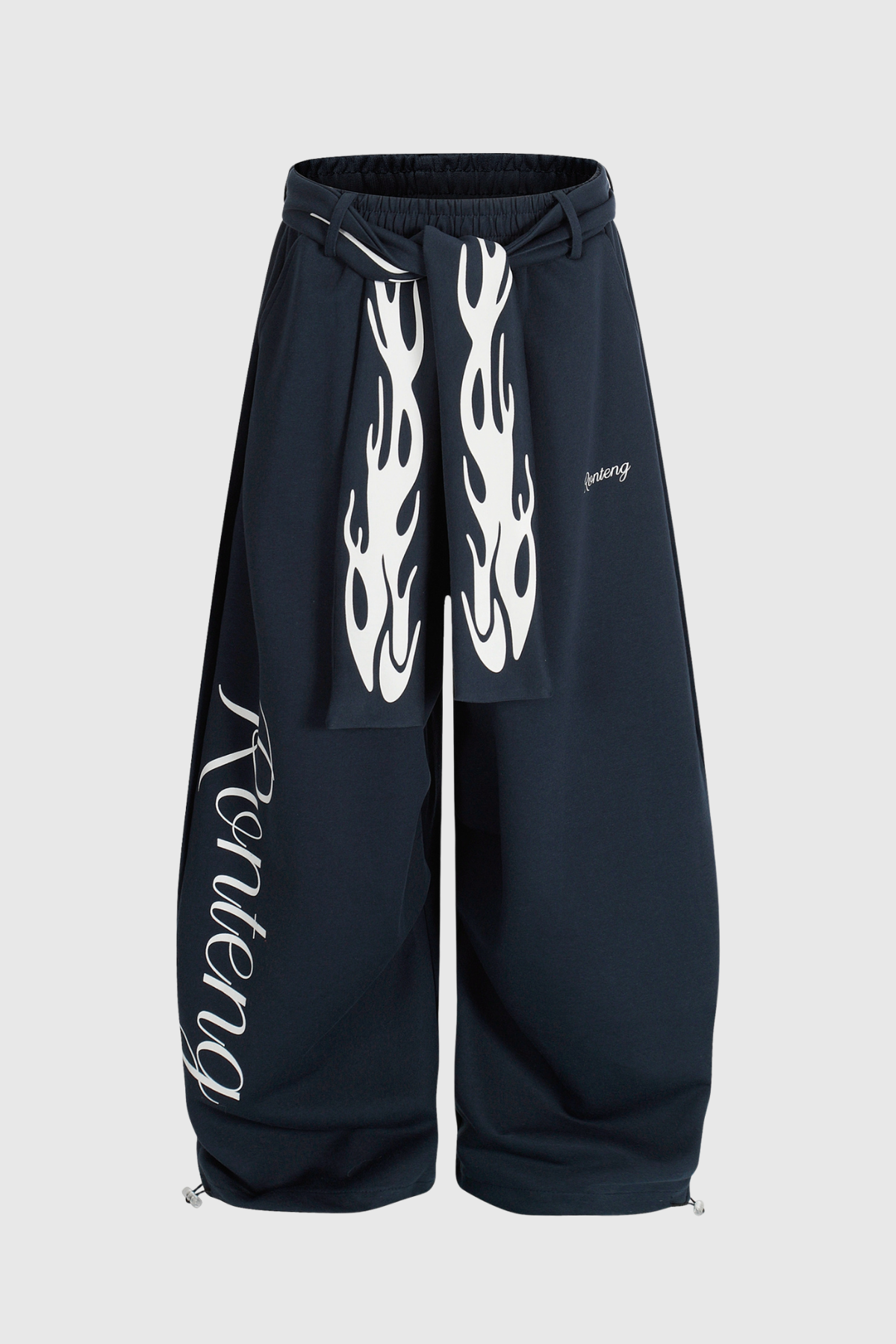 Beautifully Finished Pants in a Timeless Design