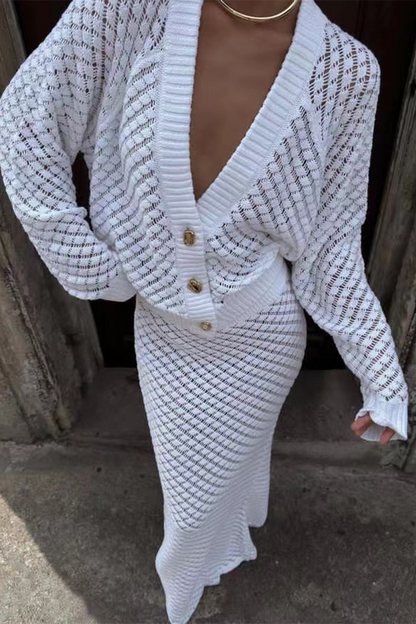 Gracefully Styled Garment for Any Occasion