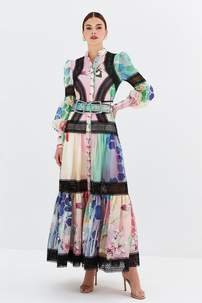 Classic Vintage & Enduringly Stylish Dress