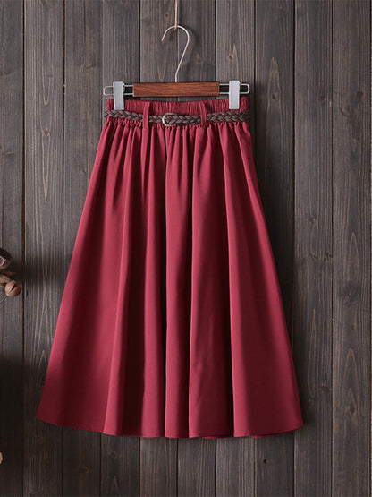 Sophisticated Garment with a Clean Classic Look