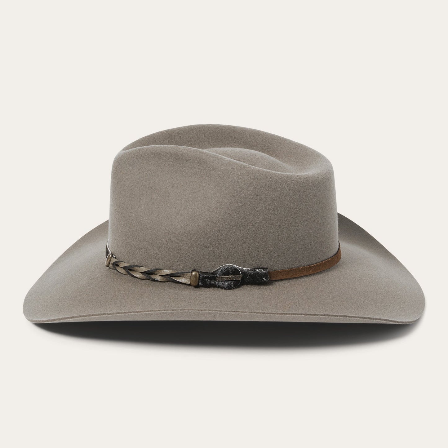 Beautifully Finished Garment in a Timeless Design