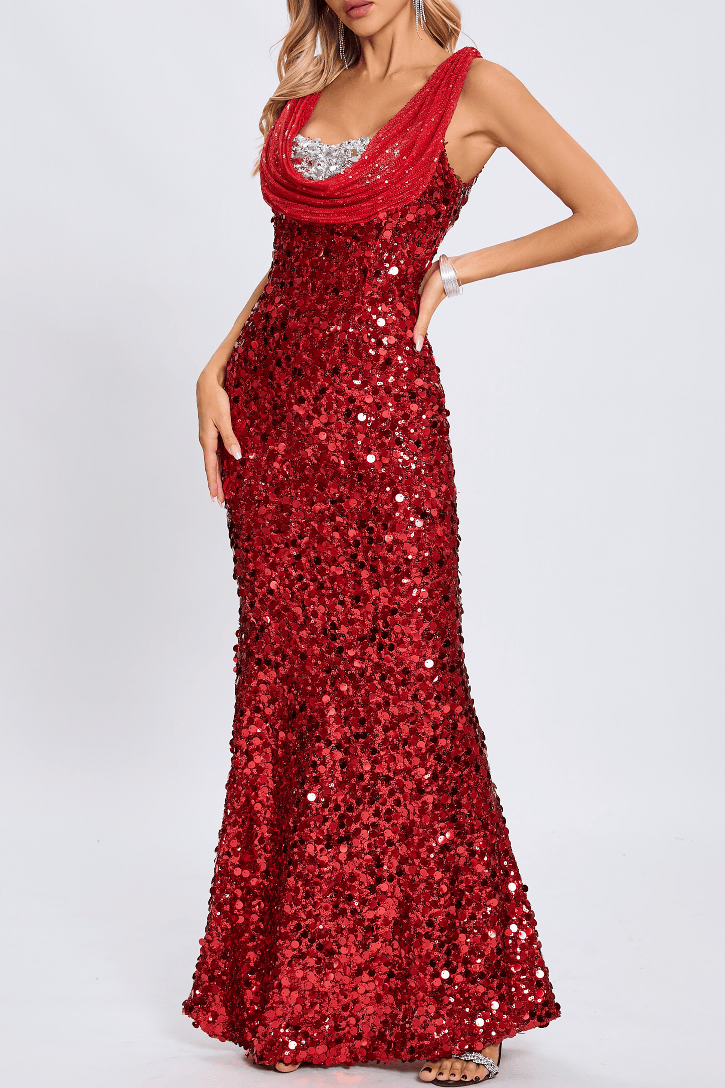 Gracefully Styled Dress for Any Occasion