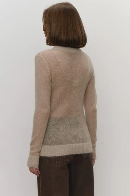 Polished Top with an Effortless Classic Look