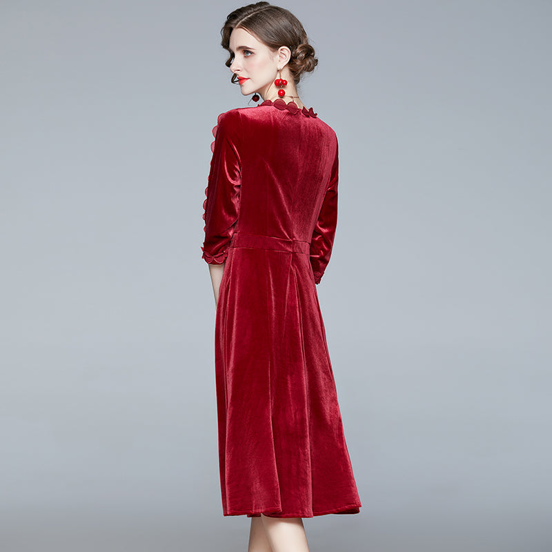 Classic Vintage & Enduringly Stylish Dress