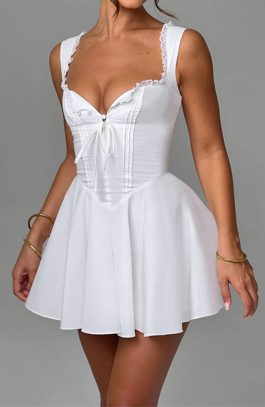 Classic Vintage & Enduringly Stylish Dress