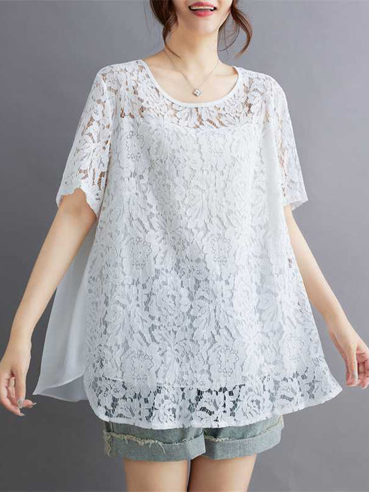 Well Tailored T-Shirt with a Graceful Silhouette