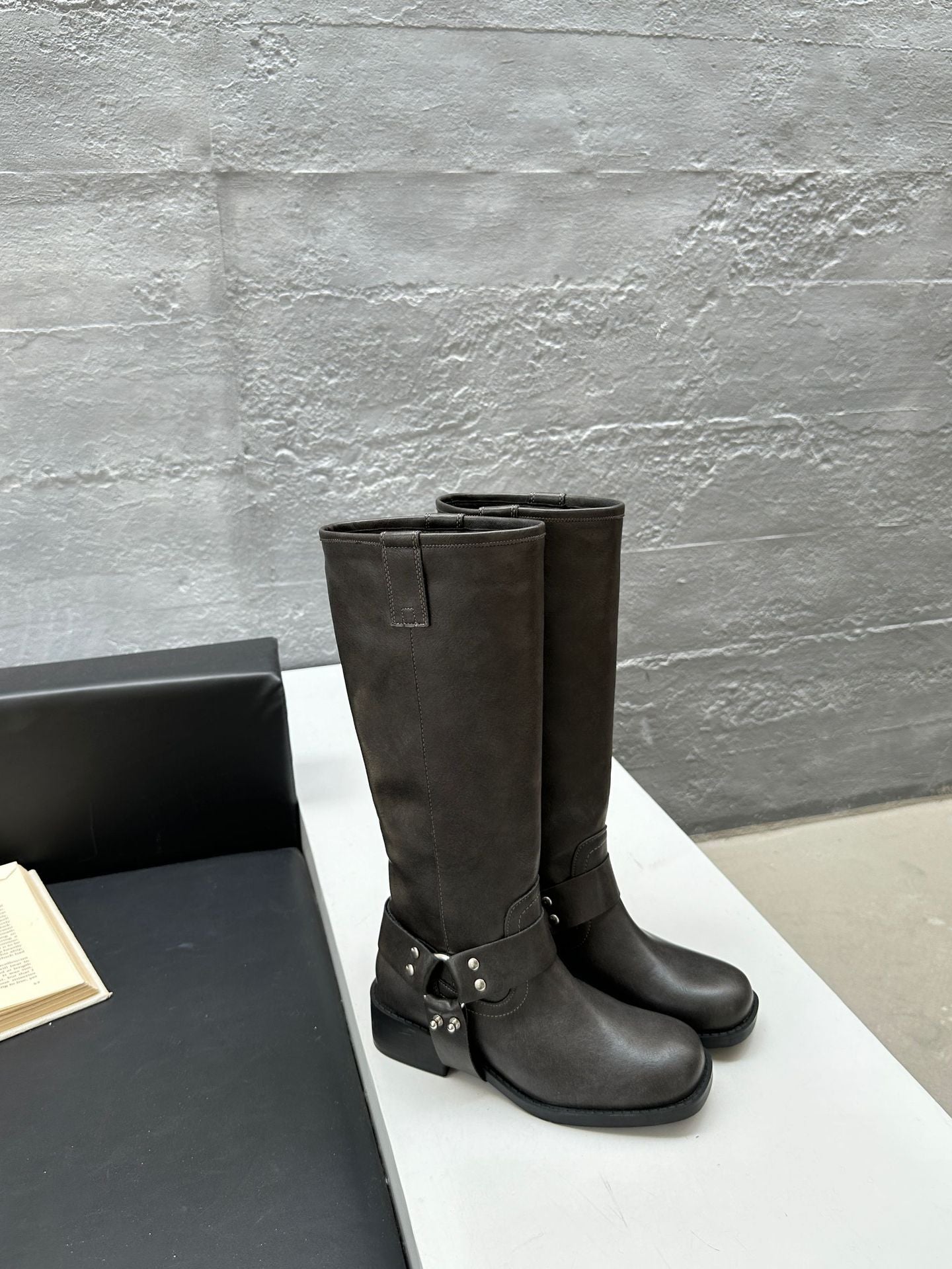 Gracefully Styled Boots for Any Occasion
