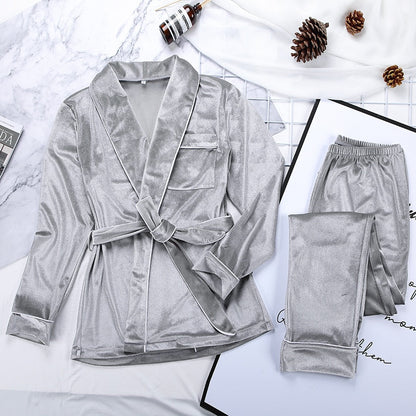 Effortlessly Elegant Garment with a Timeless Design