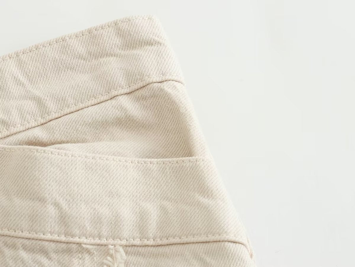 Sophisticated Garment with a Clean Classic Look