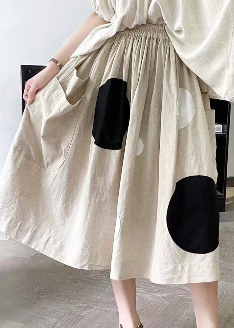Effortlessly Elegant Garment with a Timeless Design