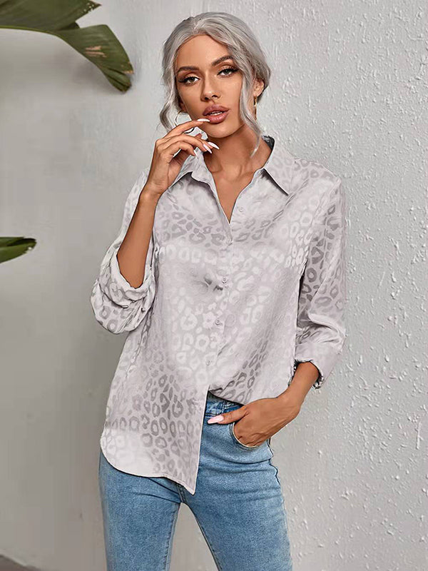 Beautifully Crafted Blouse in a Classic Style