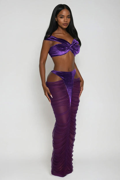 Beautifully Finished Garment in a Timeless Design