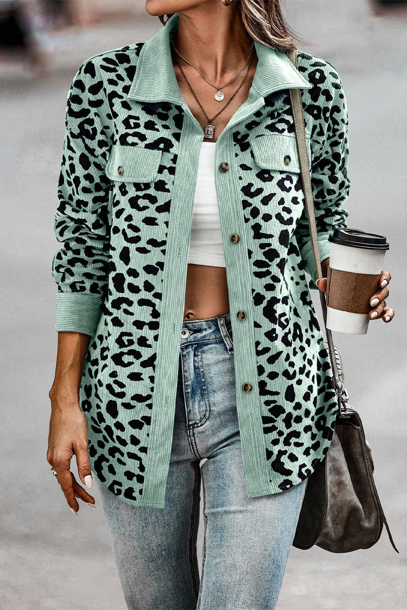 Classic Vintage Top with a Flattering Fit