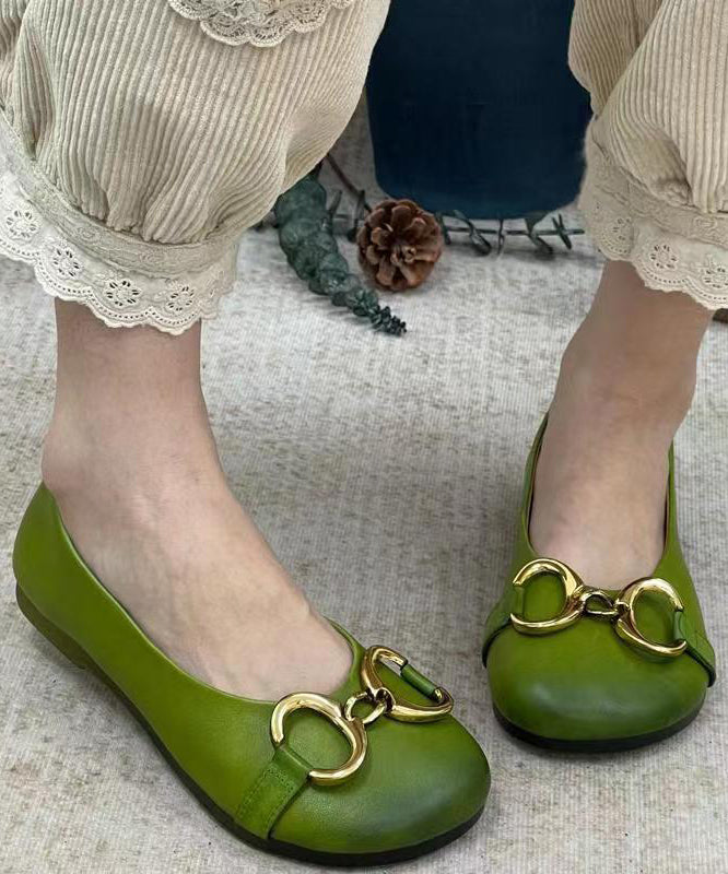Classic Vintage Shoes with a Flattering Fit