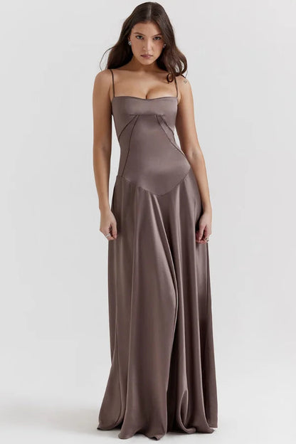 Beautifully Finished Garment in a Timeless Design