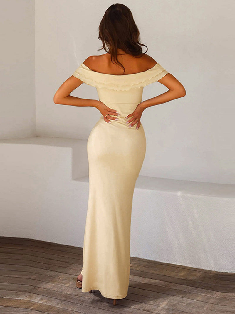 Sophisticated Garment with a Clean Classic Look