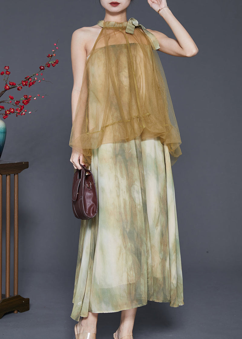 A Vintage Style Dress with Delicate Timeless Details