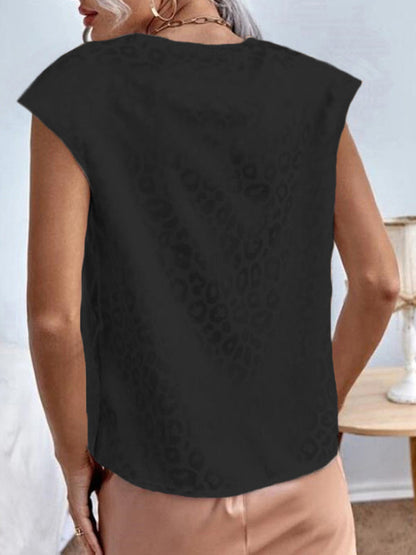Elegantly Styled T-Shirt for Everyday Wear
