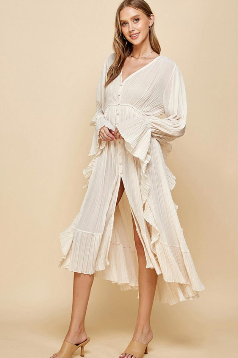 Well Tailored Dress with a Graceful Silhouette