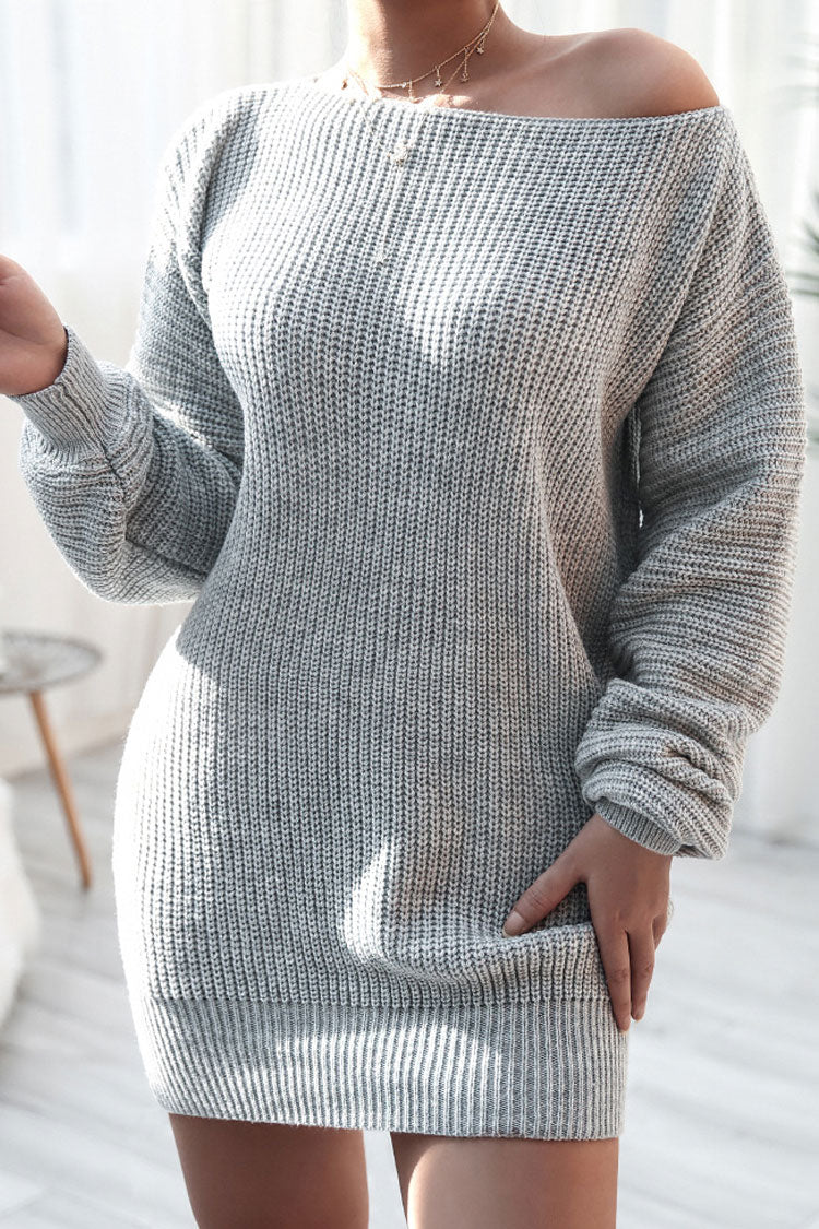 Classic Vintage Sweater with a Flattering Fit