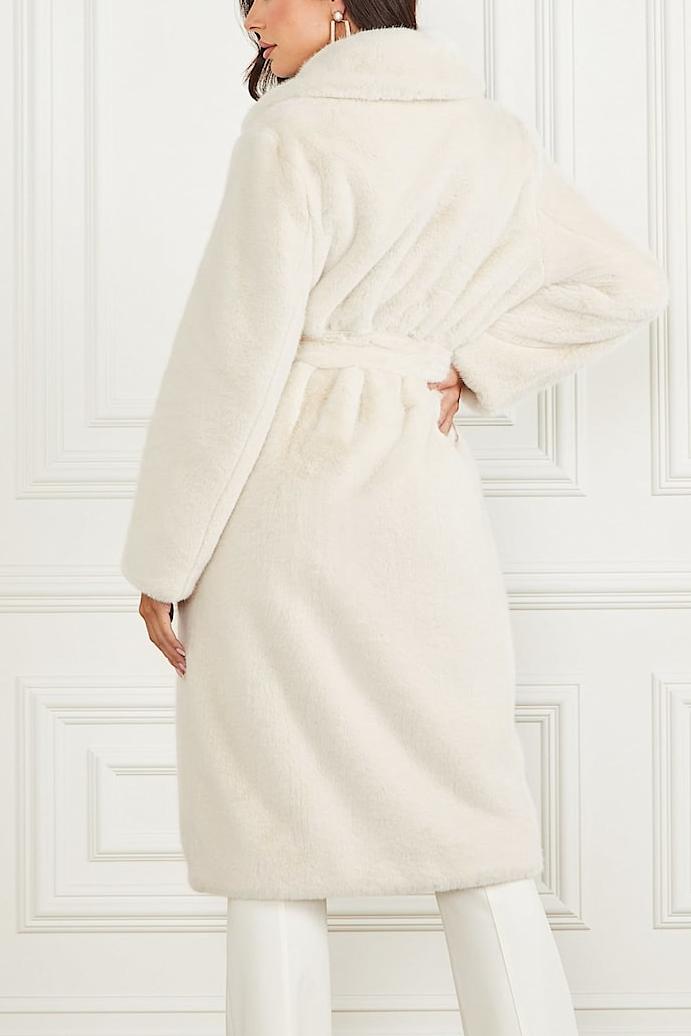 Classic Vintage Coat with a Flattering Fit