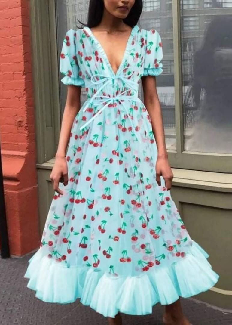 Gracefully Styled Dress for Any Occasion