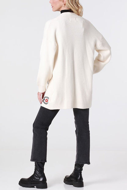 Gracefully Styled Cardigan for Any Occasion