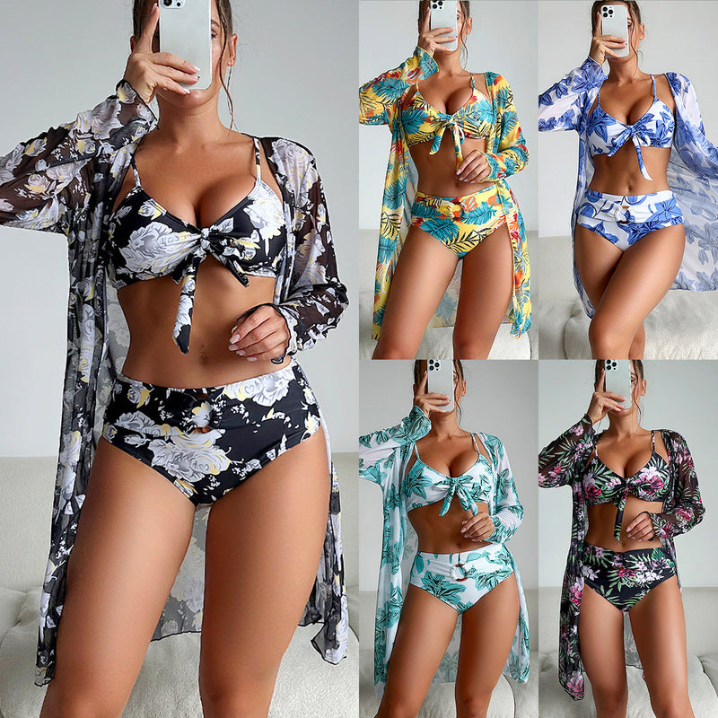 Effortlessly Elegant Bikini with a Timeless Design