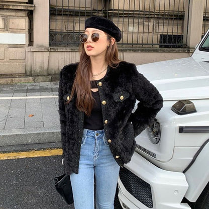 Gracefully Styled Coat for Any Occasion