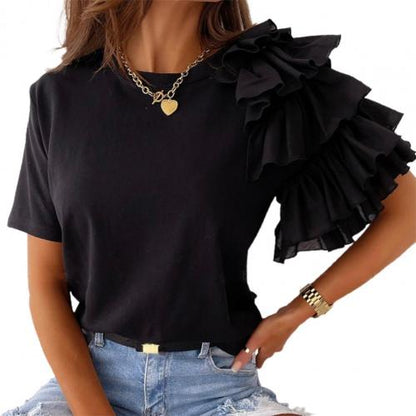 Effortlessly Elegant Blouse with a Timeless Design