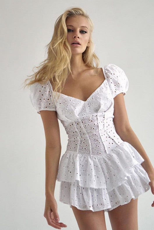 Sophisticated Dress with a Clean Classic Look