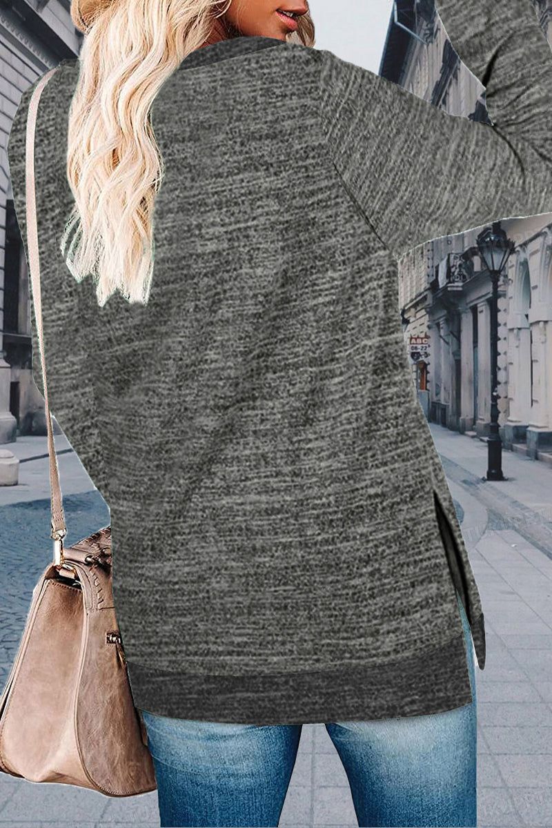 Effortlessly Elegant Top with a Timeless Design