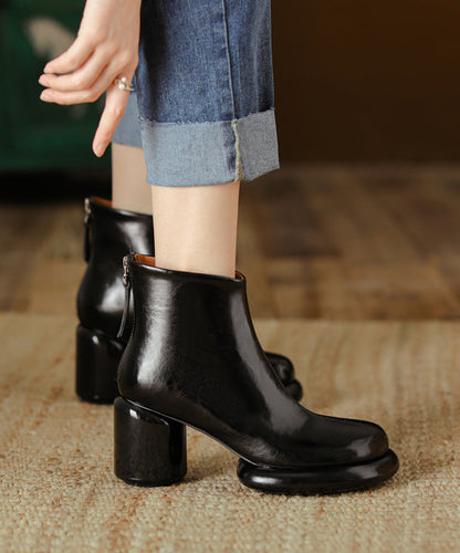 Polished Boots with an Effortless Classic Look