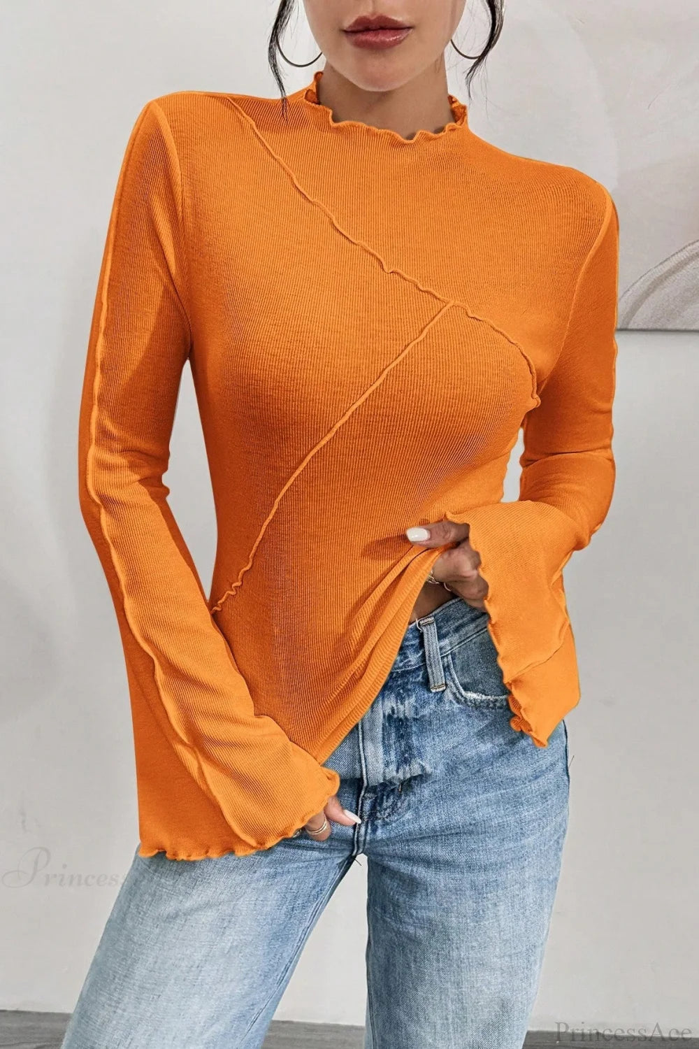 Effortlessly Elegant Garment with a Timeless Design
