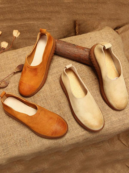 A Vintage Style Shoes with Delicate Timeless Details
