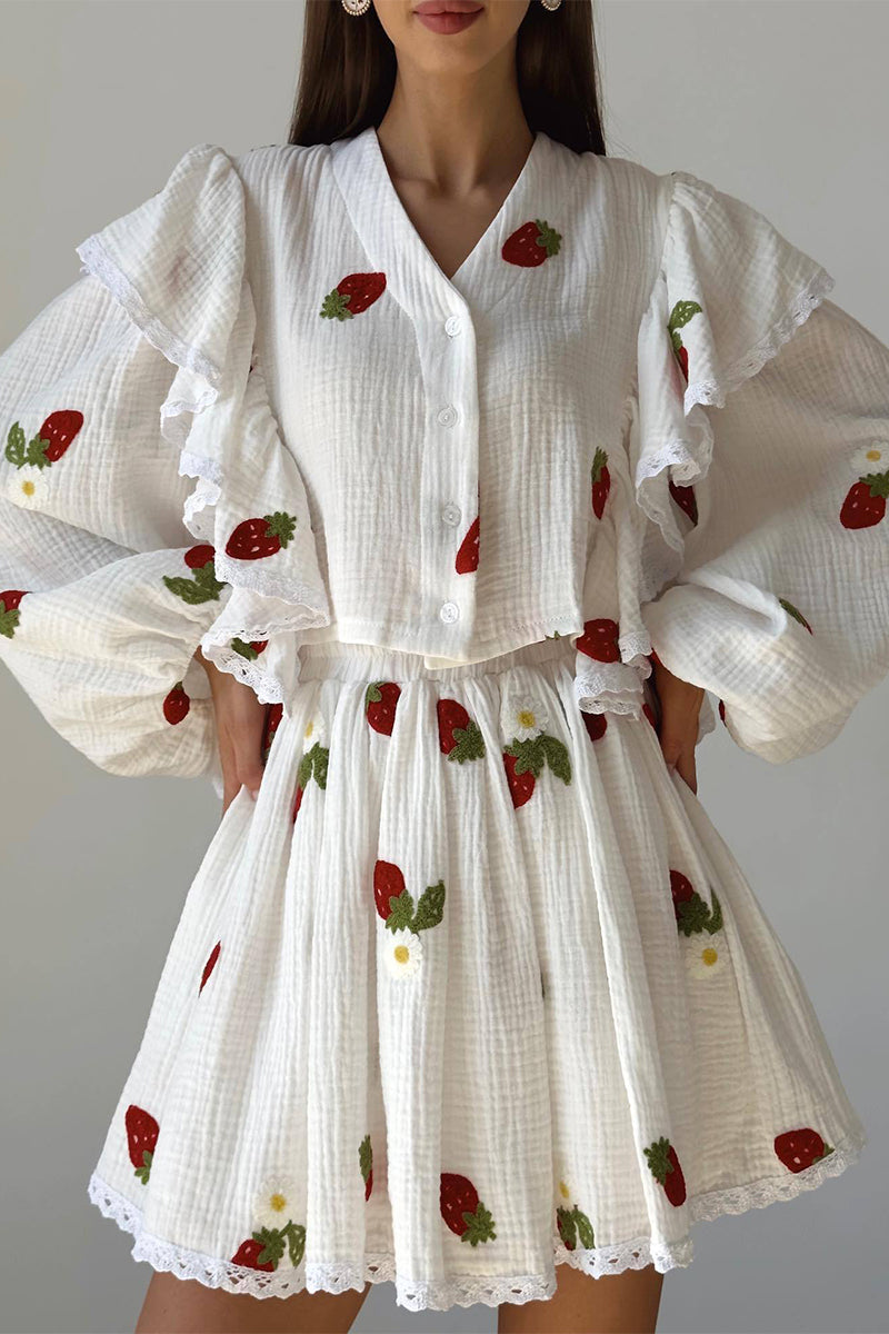Well Tailored Garment with a Graceful Silhouette