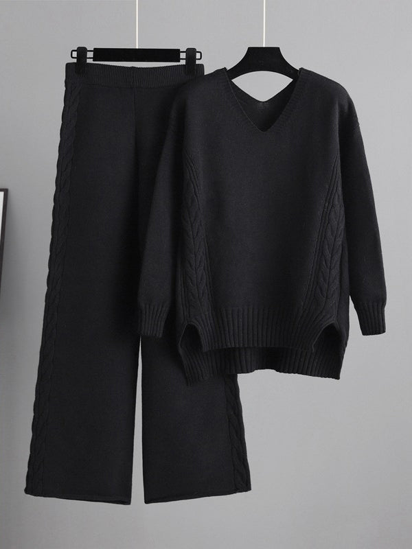 Effortlessly Elegant Sweater with a Timeless Design