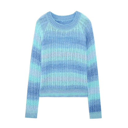 Classic Vintage Sweater with a Flattering Fit