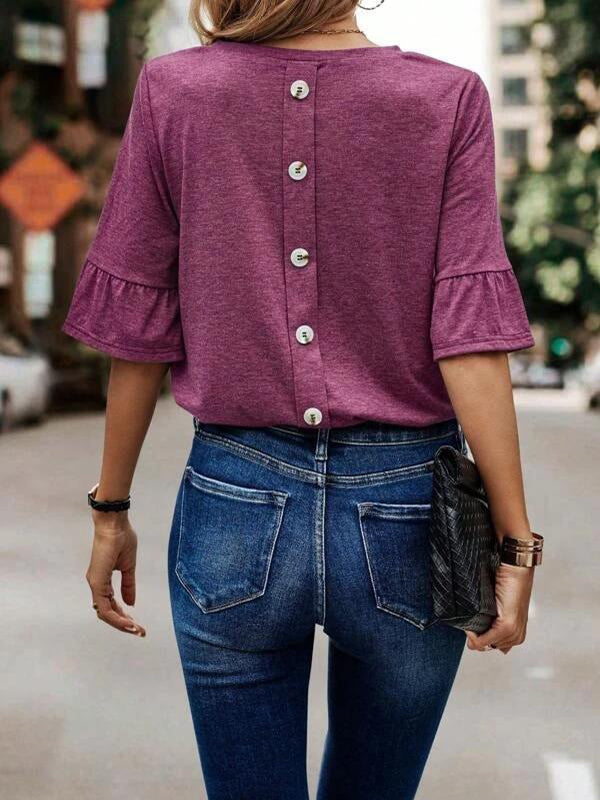 Classic Vintage T-Shirt with a Flattering Fit