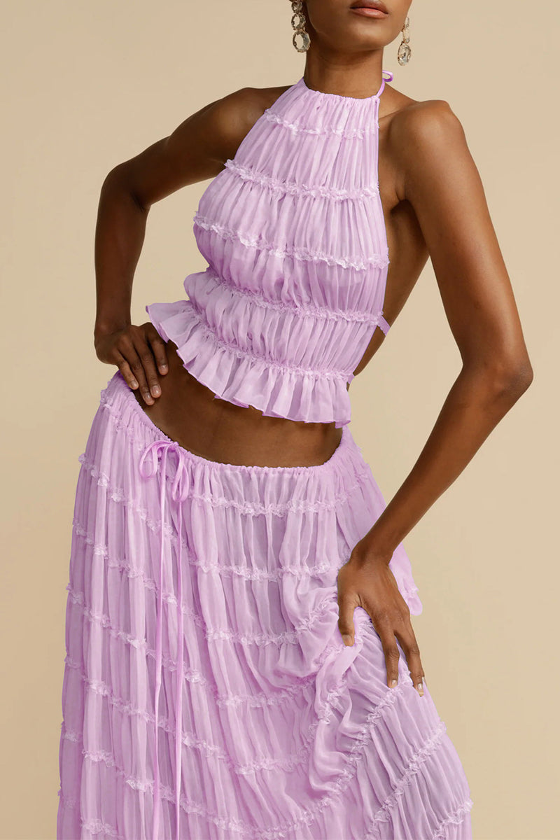 Gracefully Styled Garment for Any Occasion