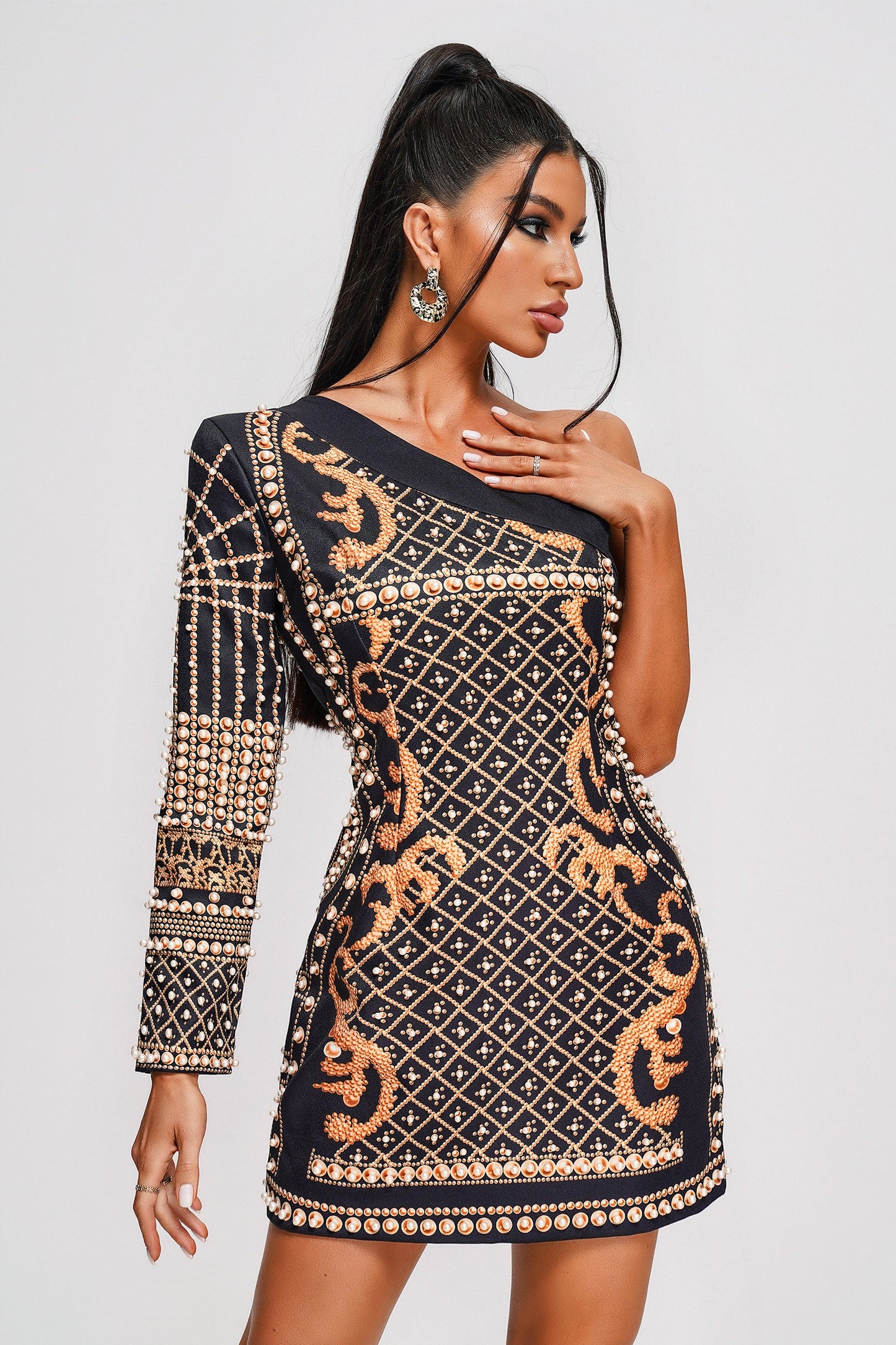 Classic Vintage & Enduringly Stylish Dress