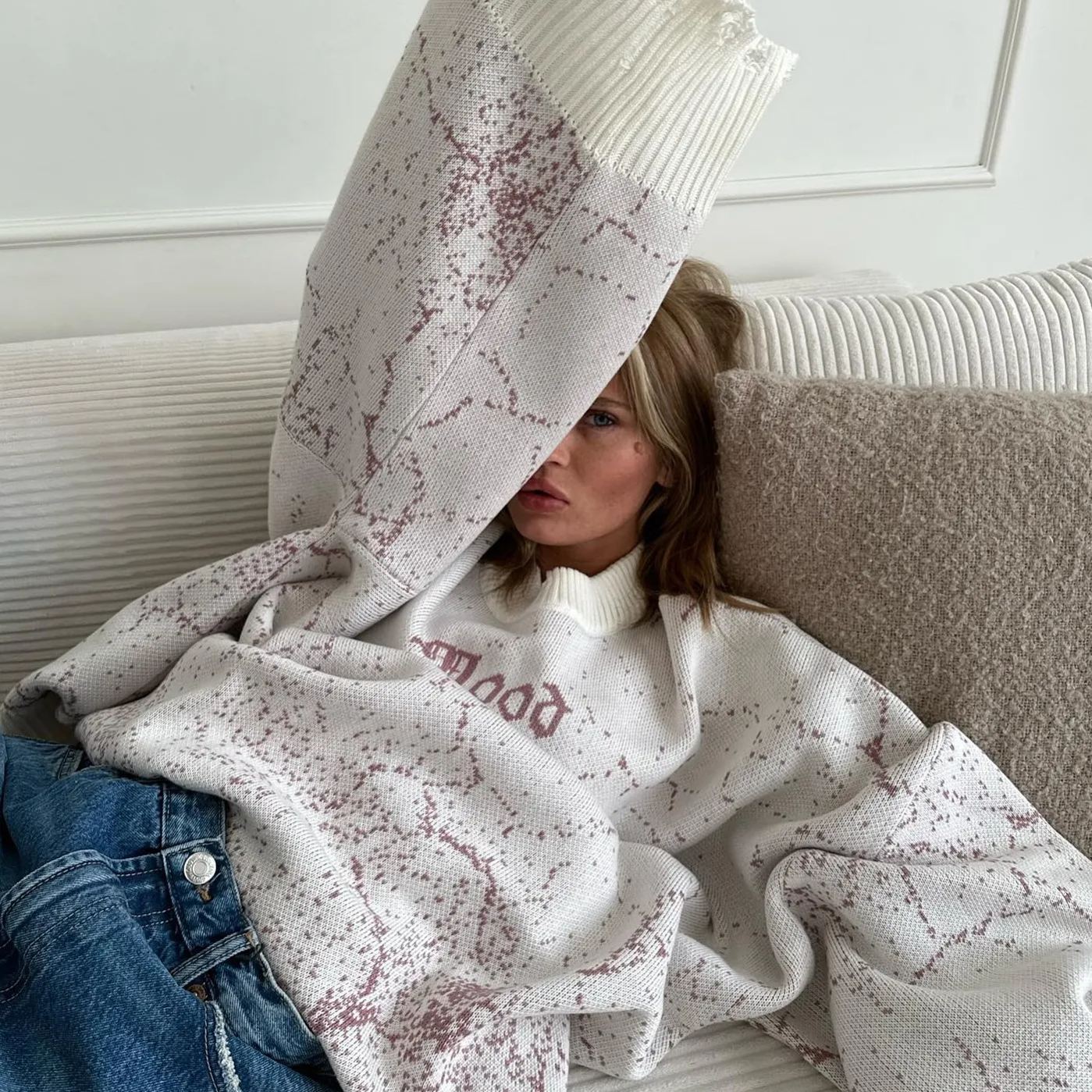 Gracefully Styled Sweater for Any Occasion